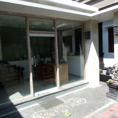 Aparthotel Krisna Seminyak Exterior foto