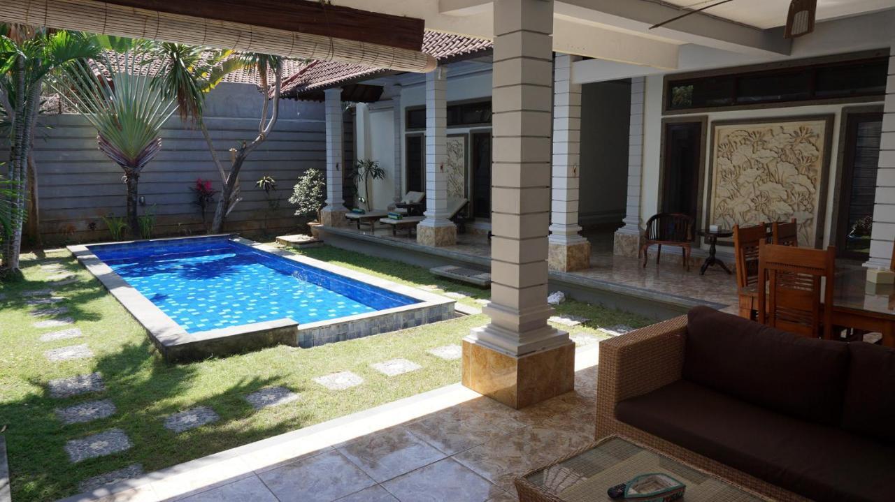 Aparthotel Krisna Seminyak Exterior foto