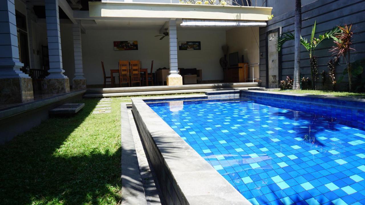 Aparthotel Krisna Seminyak Exterior foto